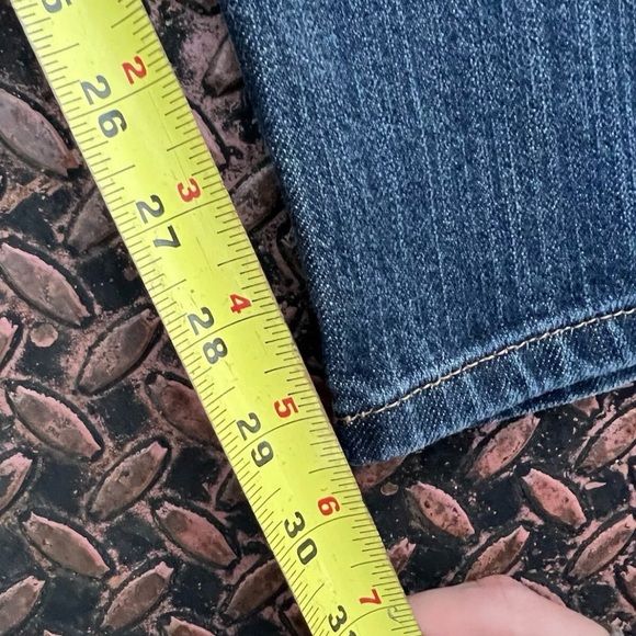 Wrangler Men’s 42x32 Straight Leg Advanced Comfort Denim Blue Jeans Vintage EUC - Picture 7 of 8